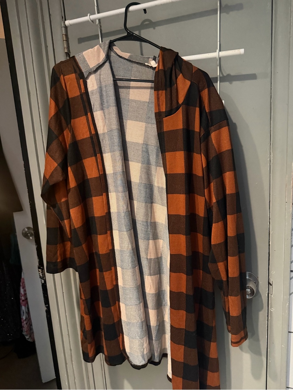 paper tee Rust and Black Plaid Hooded Cardigan